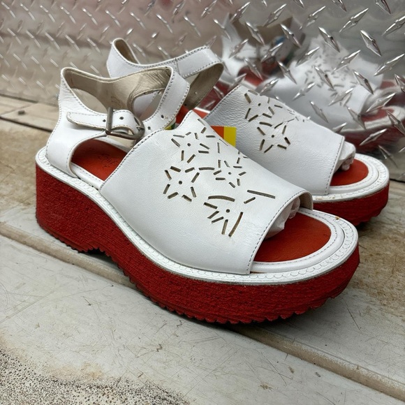 BNWT Rare SWEAR LONDON “Flower Power” series, cork platform sandals, ~9US - Picture 1 of 3